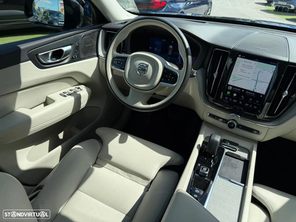 Volvo XC 60 2.0 T6 PHEV Ultimate Dark AWD - 29