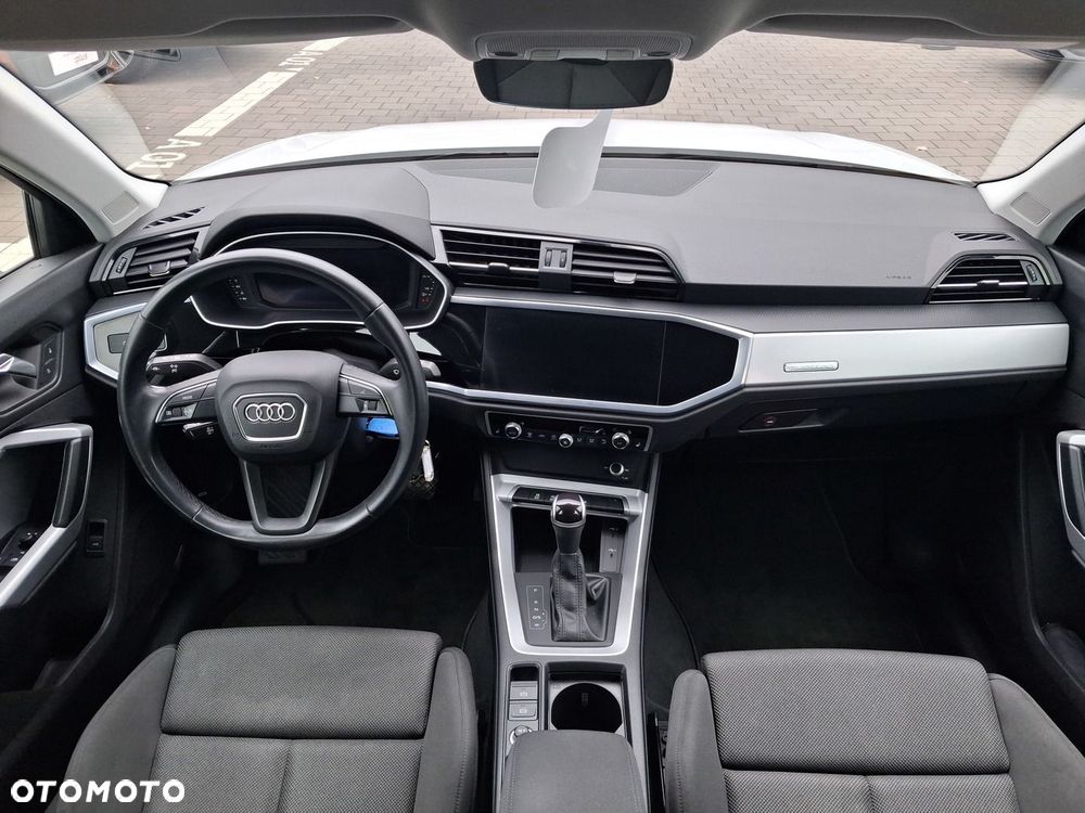Audi Q3 - 10