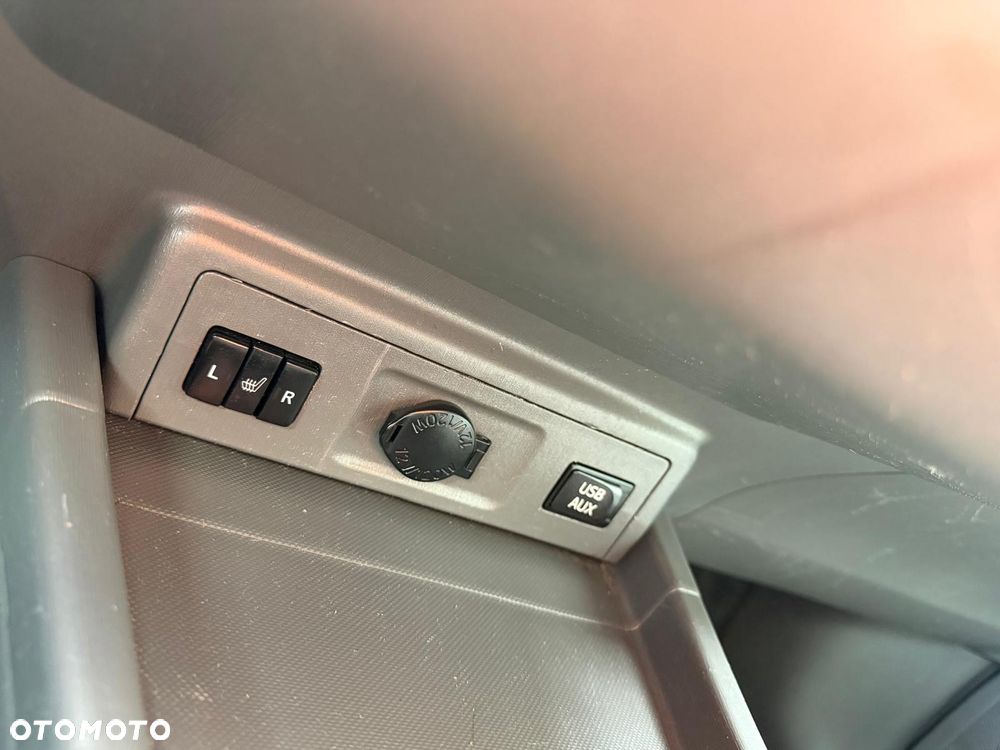 Toyota Prius+ (Hybrid) Executive - 25