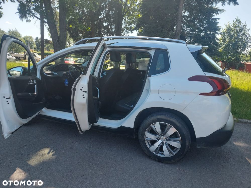 Peugeot 2008 PureTech 82 ETG5 STOP&START Allure - 7
