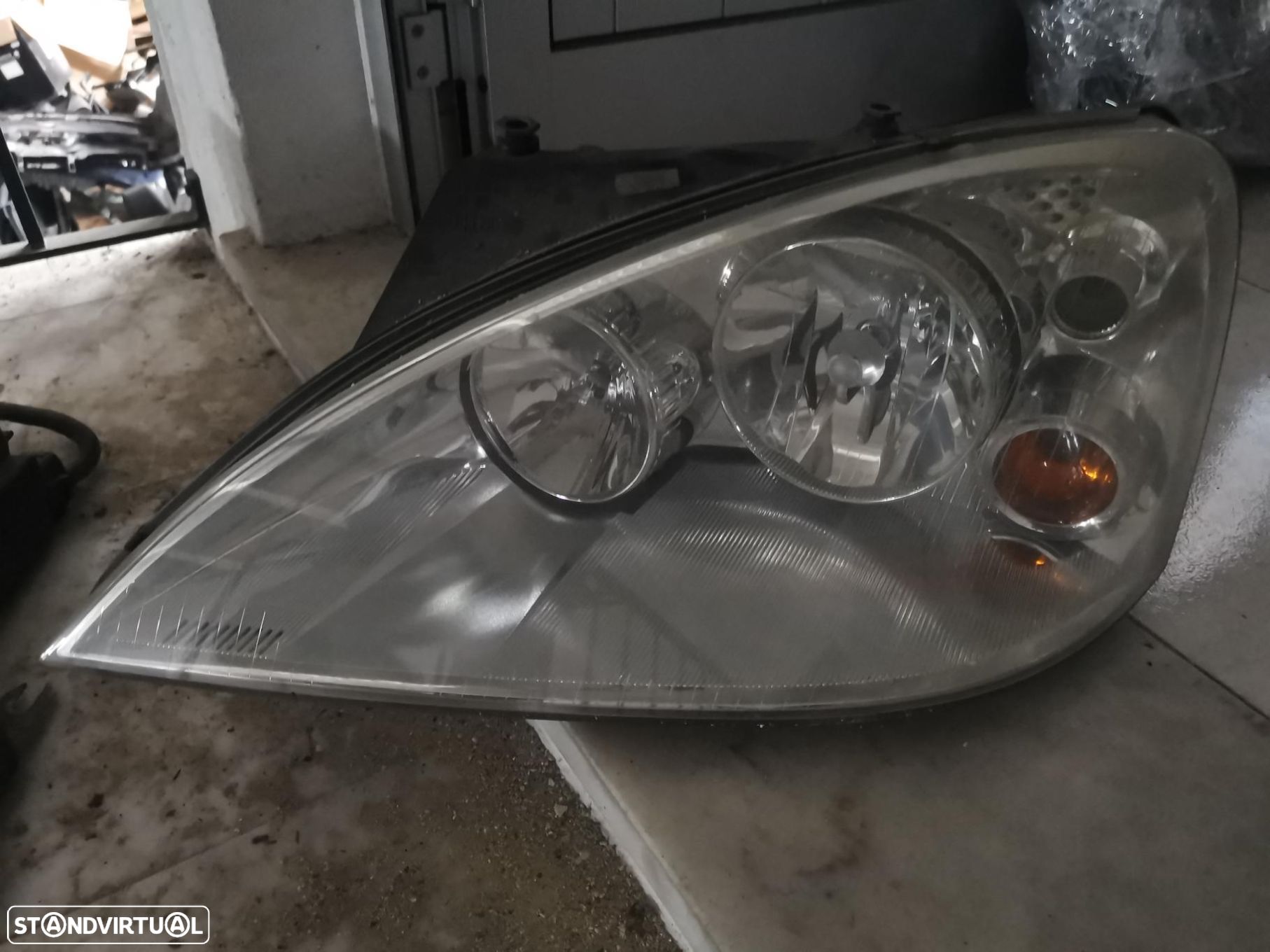 FORD GALAXY FAROL ESQUERDO - FF361 - 1