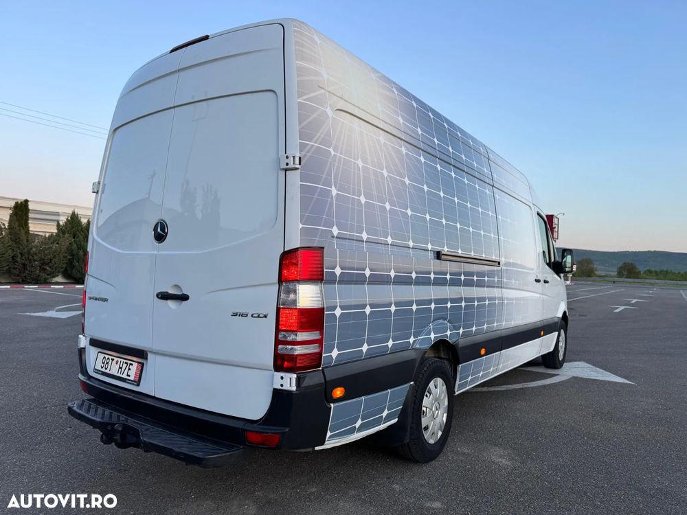 Mercedes-Benz Sprinter - 10