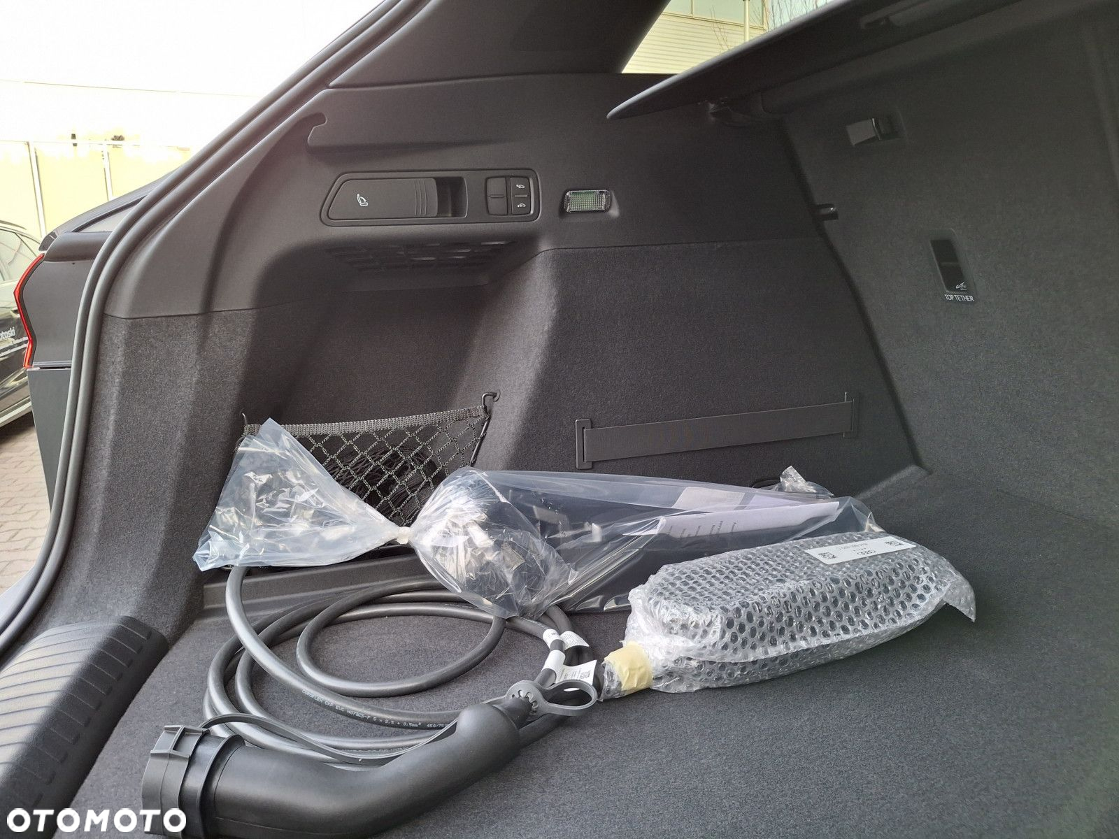 Audi Q6 - 6