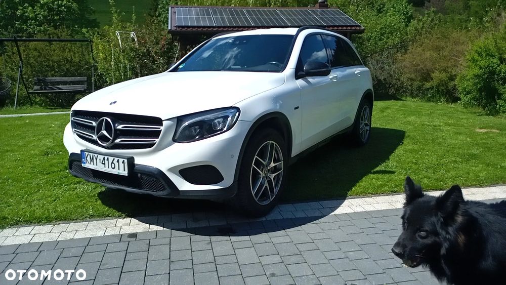 Mercedes-Benz GLC - 12