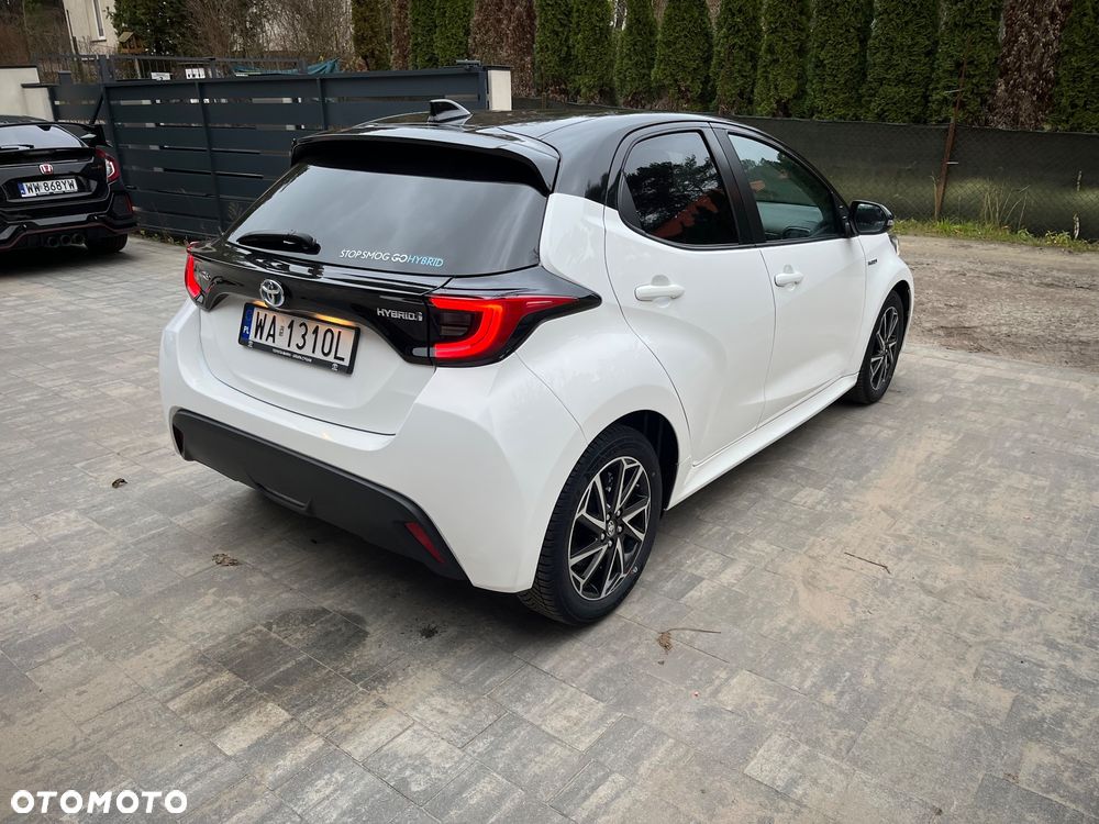 Toyota Yaris Hybrid 1.5 Executive - 6