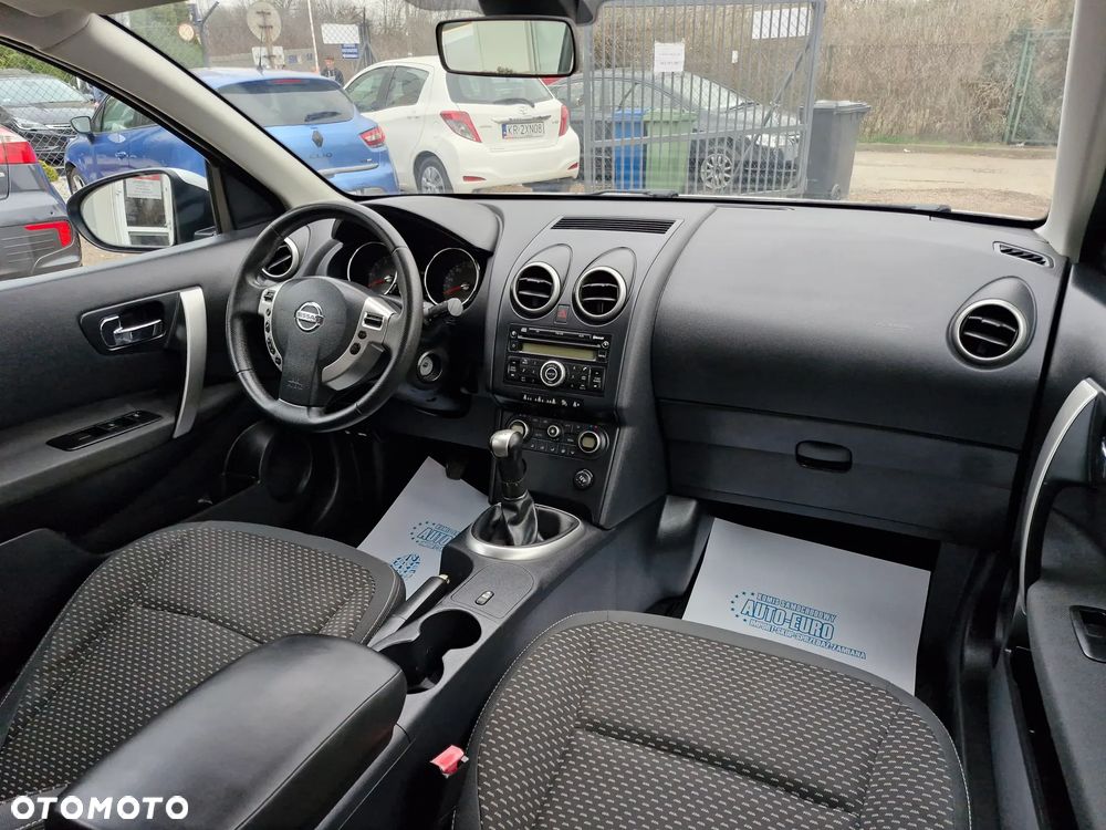 Nissan Qashqai 1.6 Tekna - 24