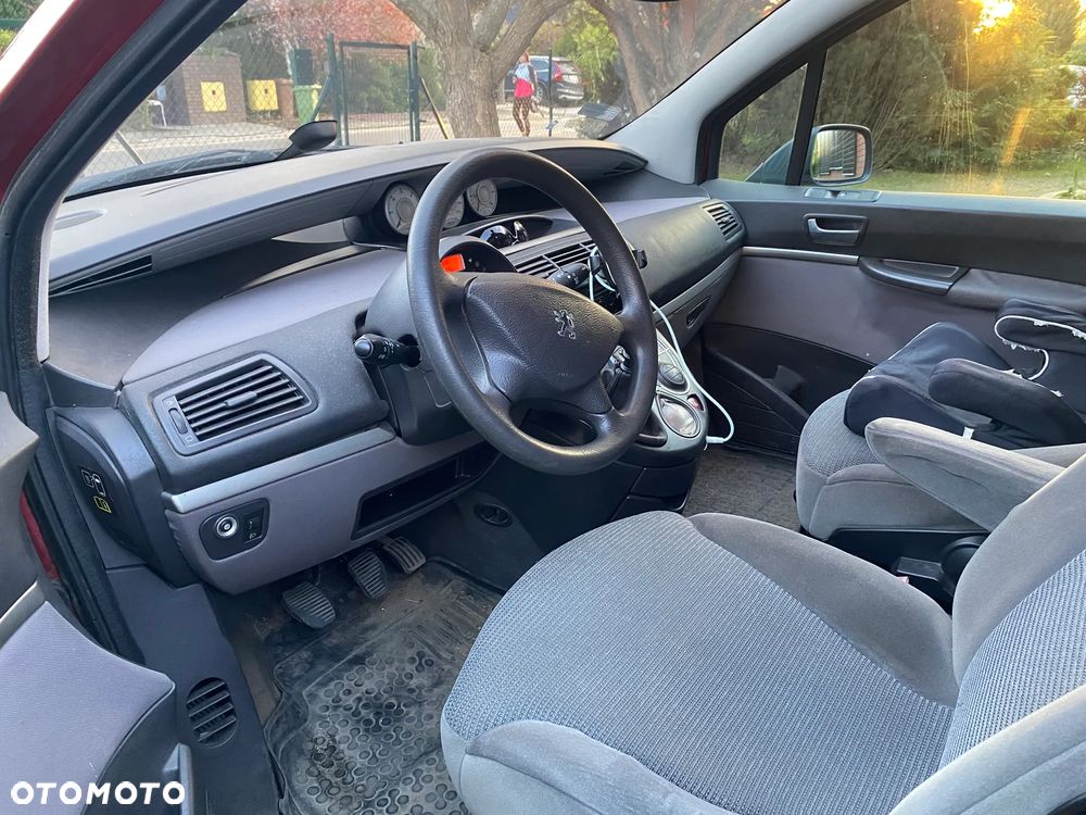 Peugeot 807 - 5