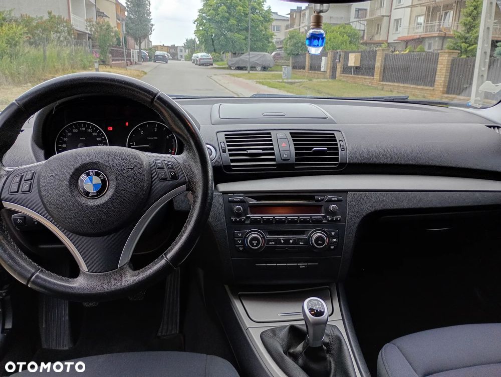 BMW Seria 1 118d DPF Edition Lifestyle - 16