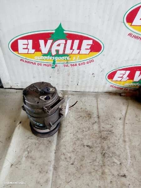 COMPRESSOR AR CONDICIONADO RENAULT MEGANE I 1999 -7700103536 - 4