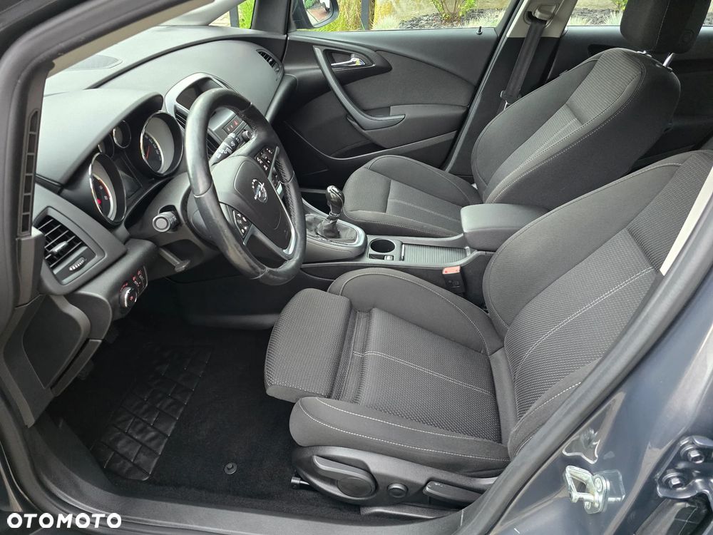 Opel Astra 1.4 Turbo Active - 10
