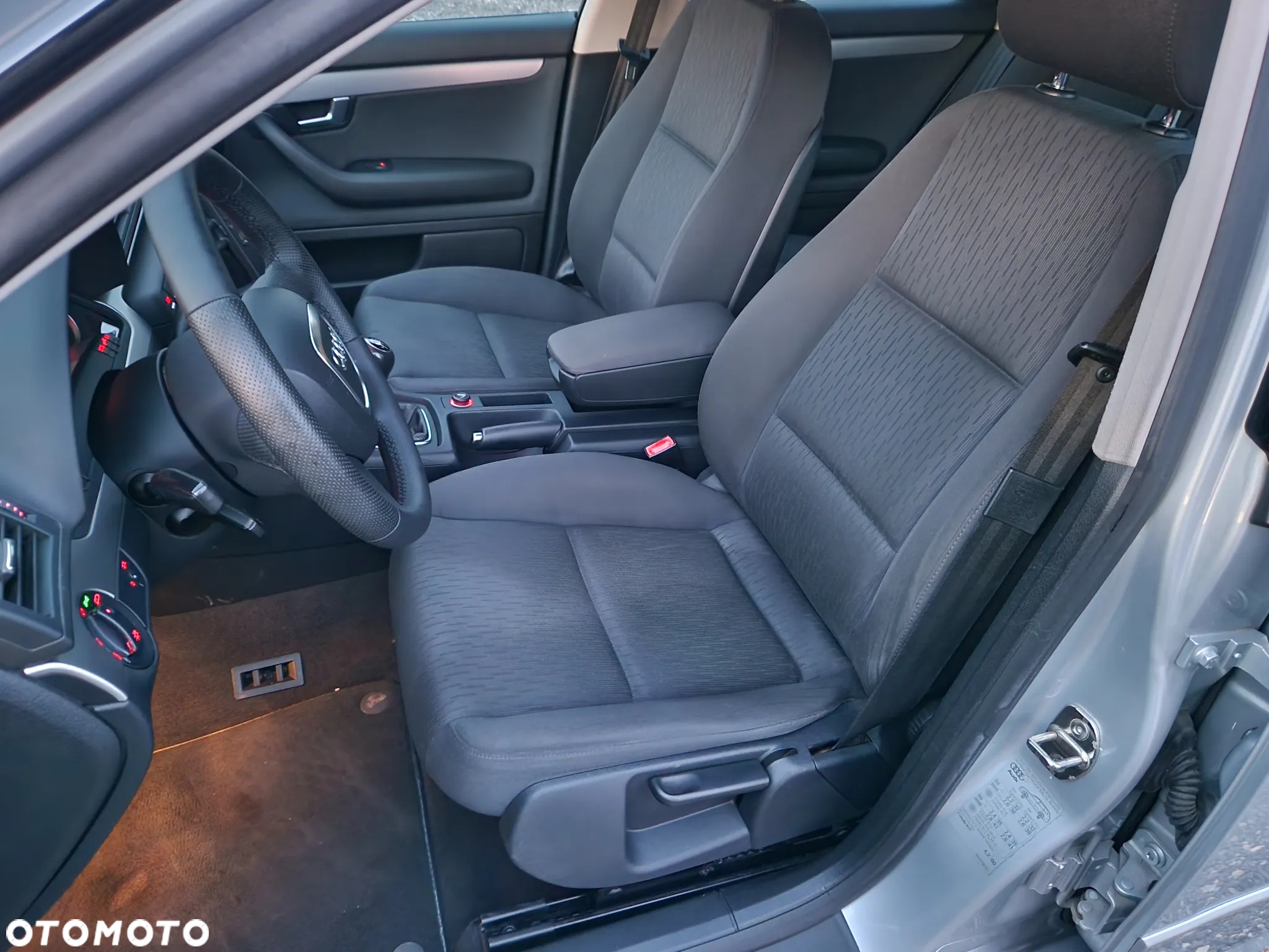 Audi A4 - 12