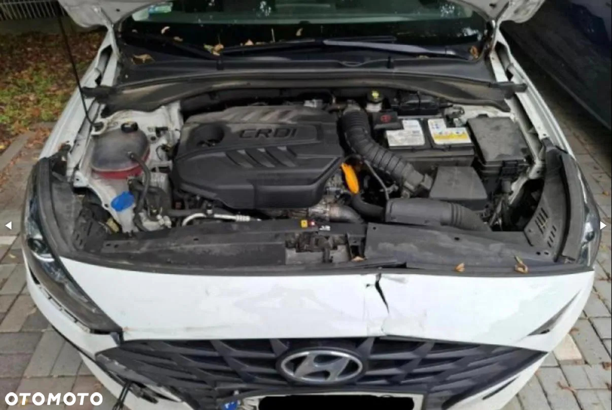 Hyundai i30 1.6 D Classic + - 6