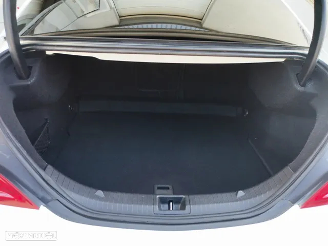 Mercedes-Benz CLA 200 (CDI) d AMG Line - 10