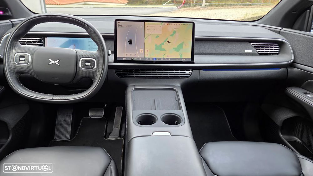 Xpeng G6 87.5 kWh AWD Performance + Gancho de Reboque - 5