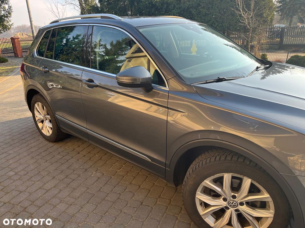 Volkswagen Tiguan - 2