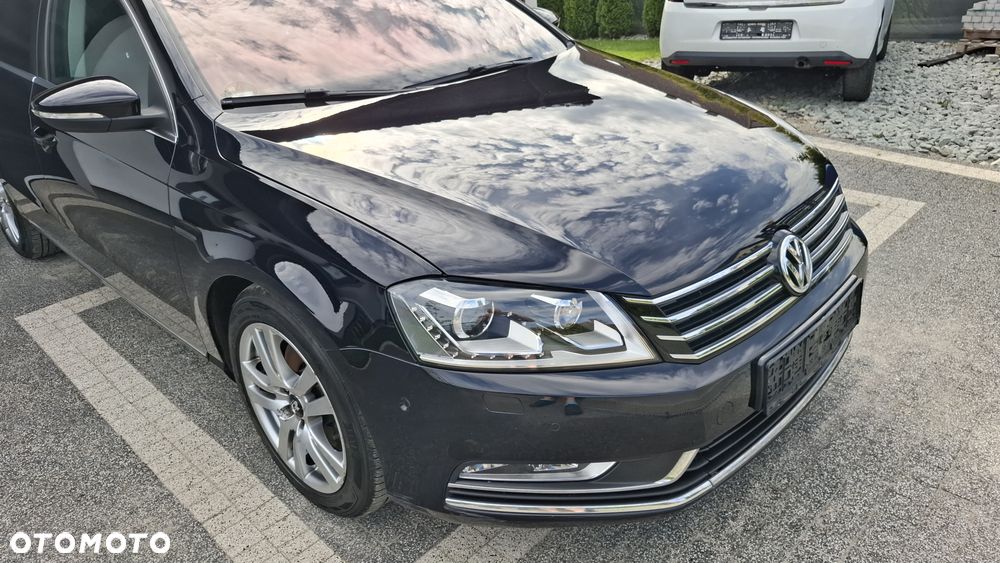 Volkswagen Passat - 24