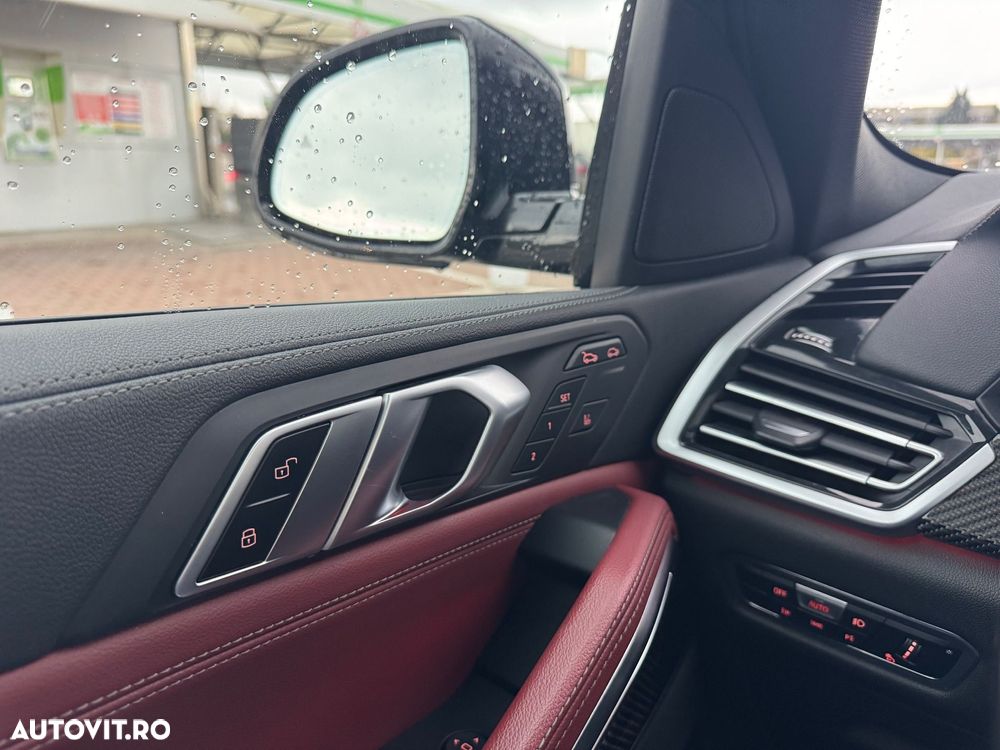 BMW X6 xDrive40i AT MHEV - 16