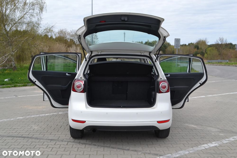 Volkswagen Golf Plus - 22