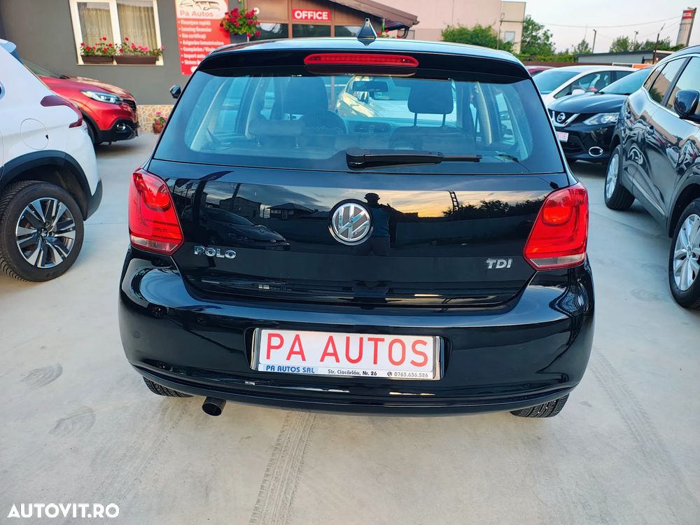 Volkswagen Polo 1.6 TDI Blue Motion Technology Comfortline - 14