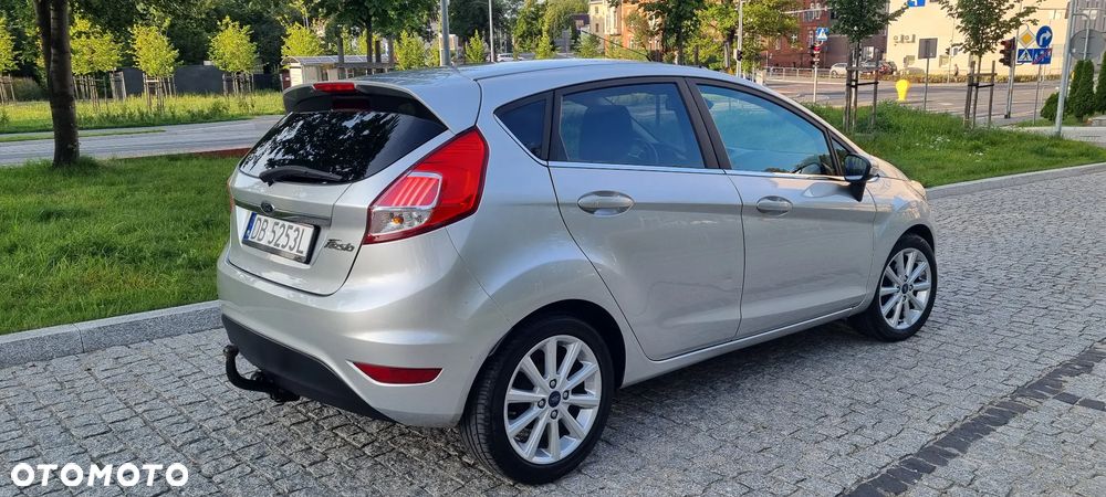 Ford Fiesta - 4