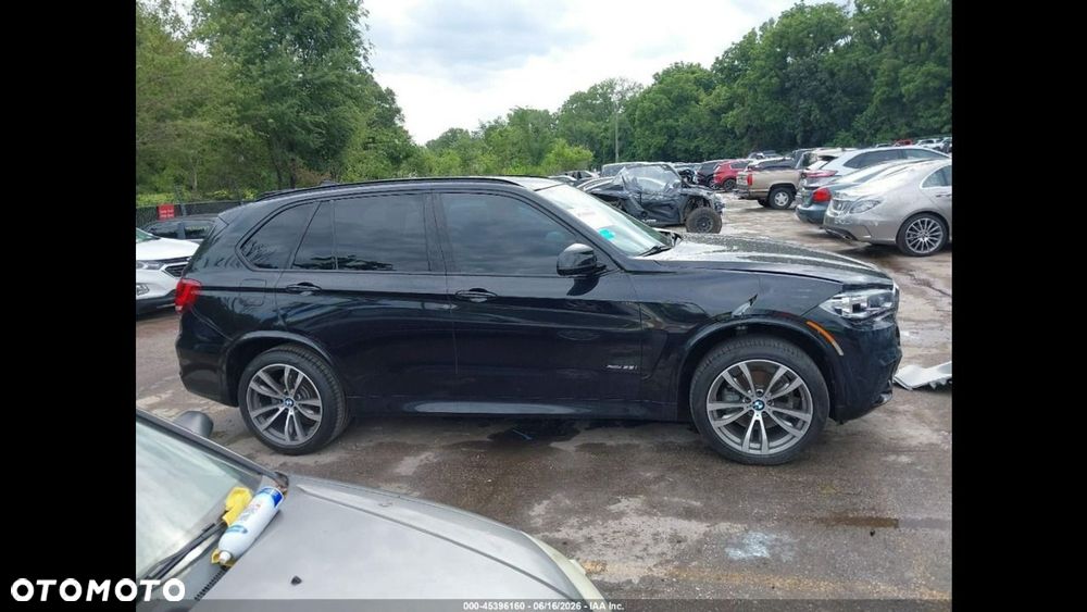 BMW X5 xDrive35i M Sport Edition - 7