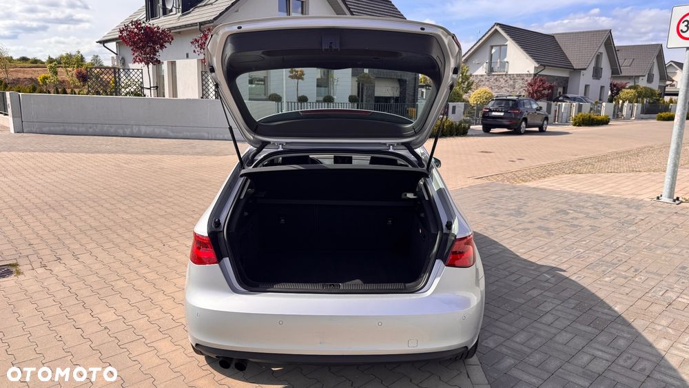 Audi A3 3-drzwiowe 1.4 TFSI Attraction - 26