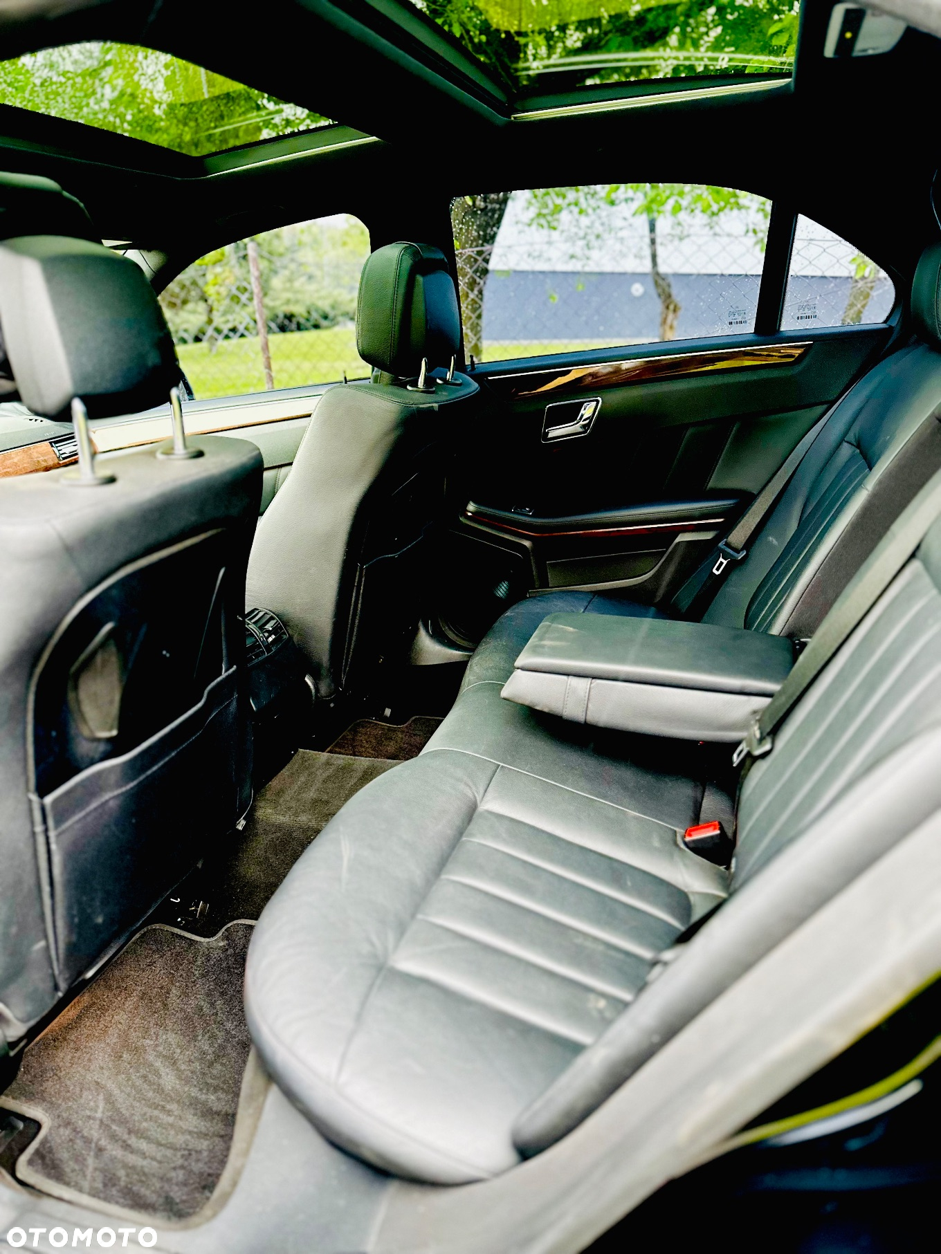 Mercedes-Benz Klasa E 500 Avantgarde - 9