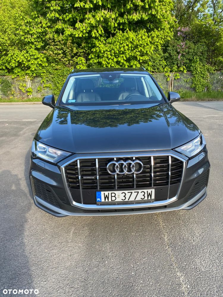 Audi Q7 - 1
