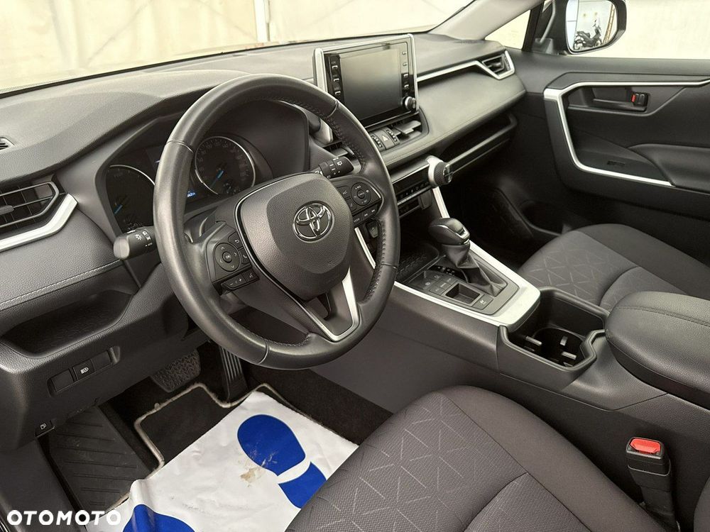 Toyota RAV4 - 14