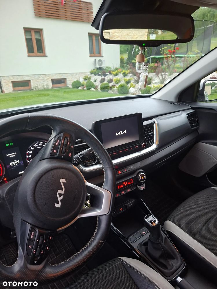 Kia Stonic - 5
