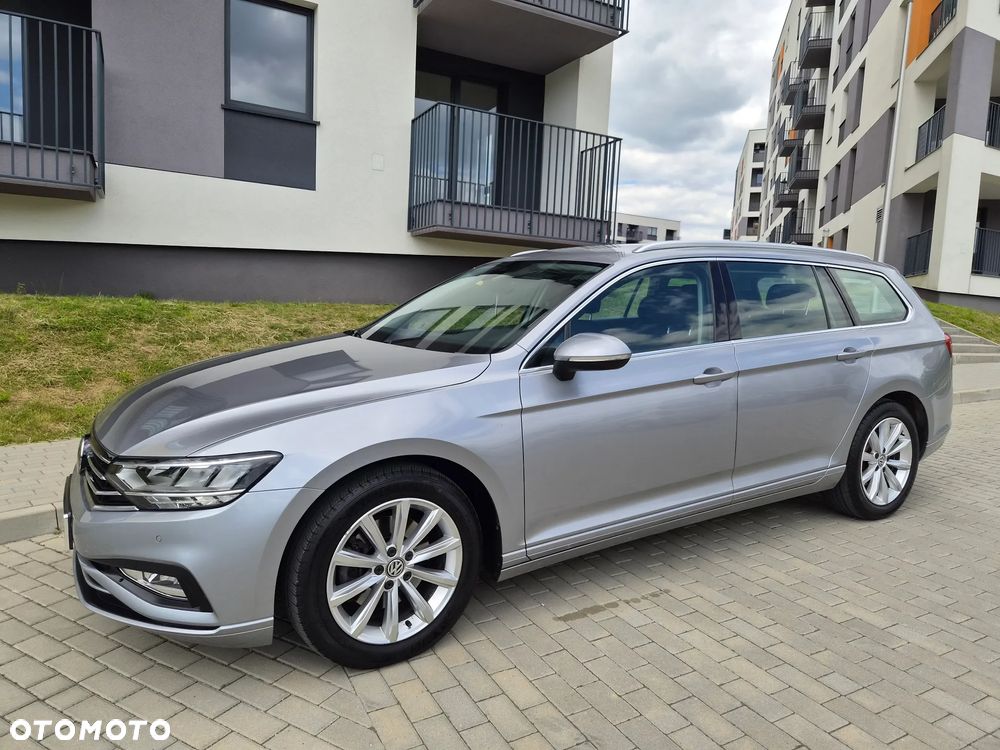Volkswagen Passat 2.0 TDI SCR DSG Highline - 10