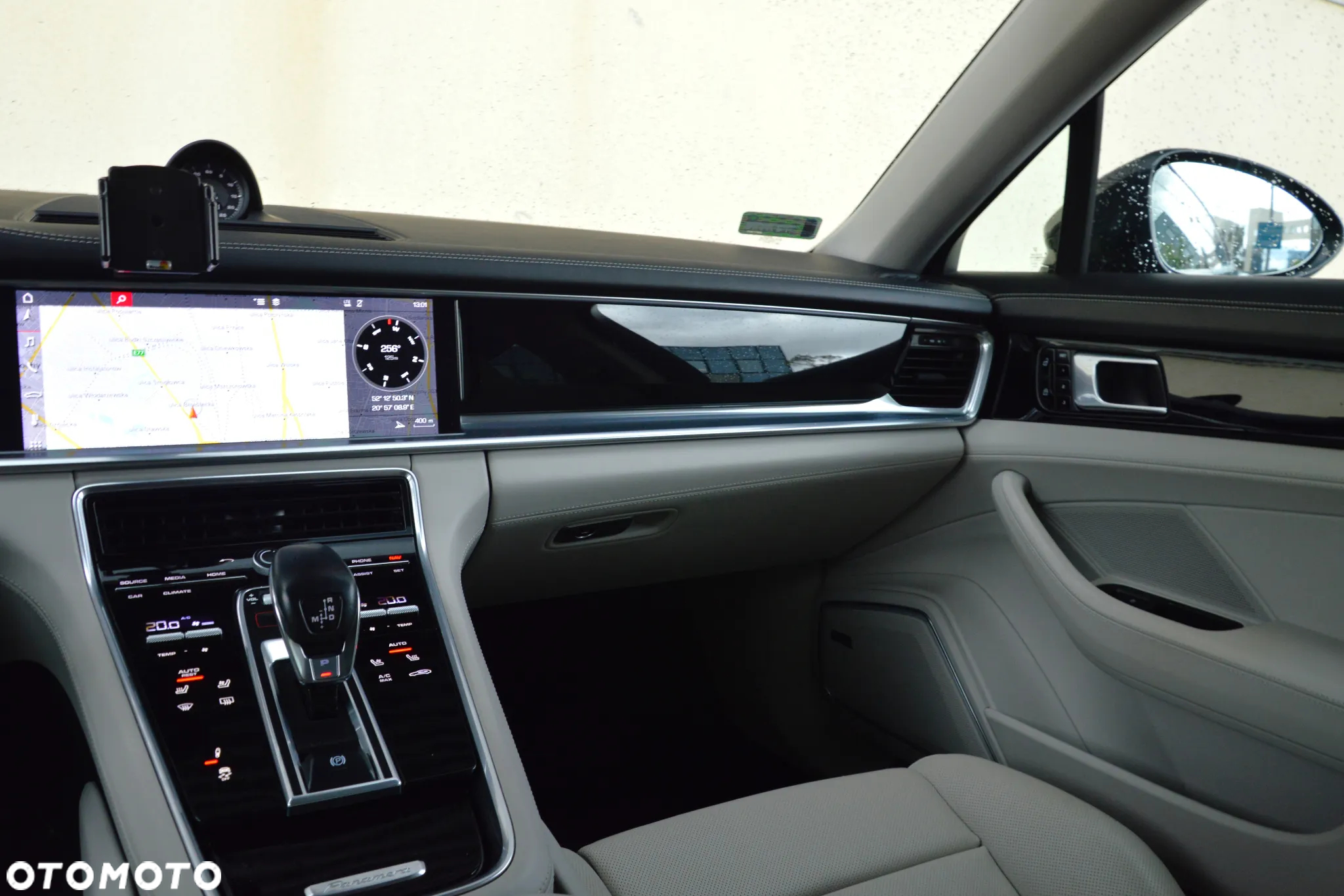 Porsche Panamera 4 Sport Turismo - 20