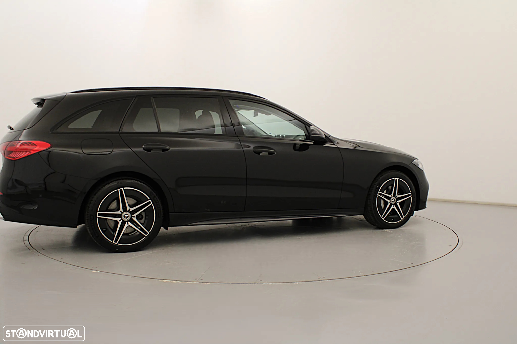 Mercedes-Benz C 300 de AMG Line - 5