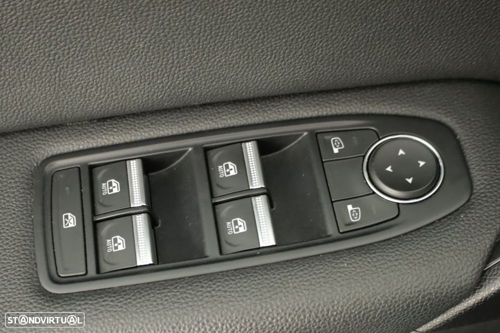 Renault Captur 1.6 E-Tech Plug-In Hybrid Techno - 22