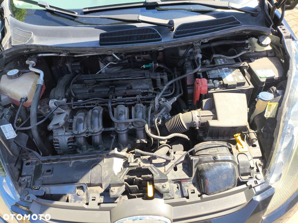 Ford Fiesta 1.4 Trend - 30