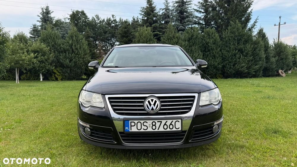 Volkswagen Passat 2.0 TDI DPF Highline - 1