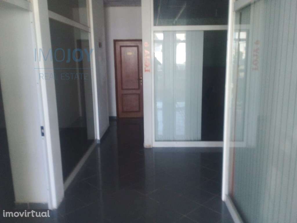 Loja com 25m2 para Venda no Samouco - Grande imagem: 5/16