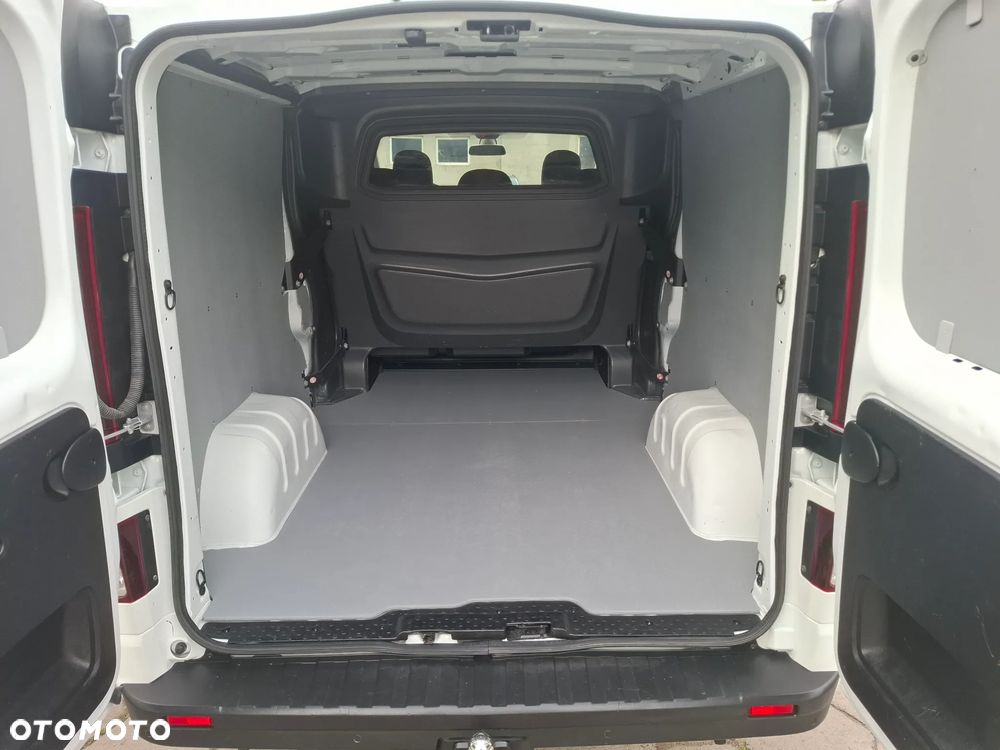 Opel Vivaro 2016 Long dubel kabina brygadówka klima Faktura VAT 23% - 25