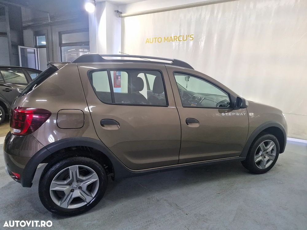 Dacia Sandero Stepway - 9