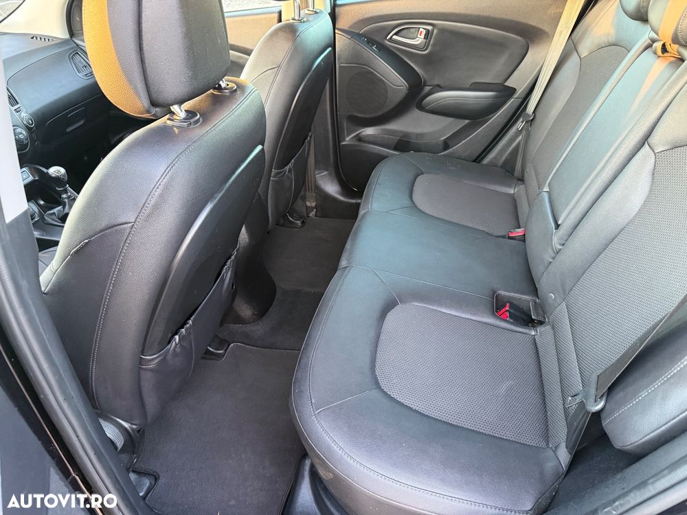 Hyundai ix35 1.6 2WD Fifa World Cup Edition - 14