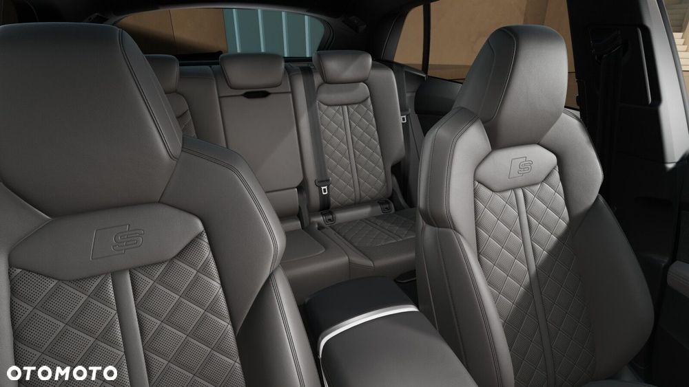 Audi Q8 - 2