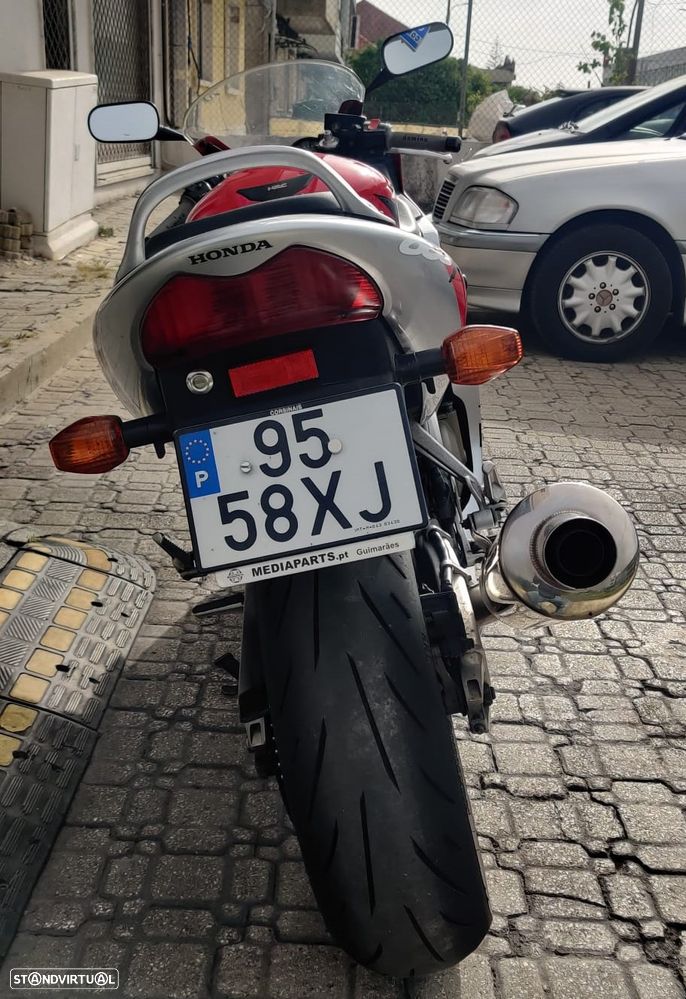 Honda CBR 600 F4i - 9