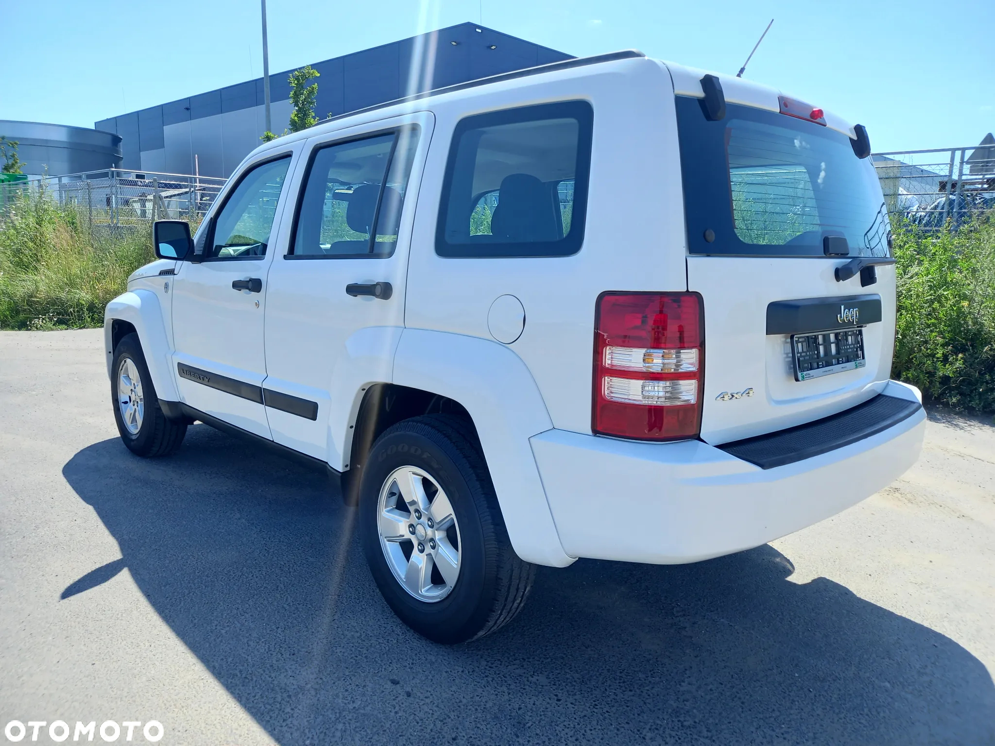 Jeep Liberty - 7