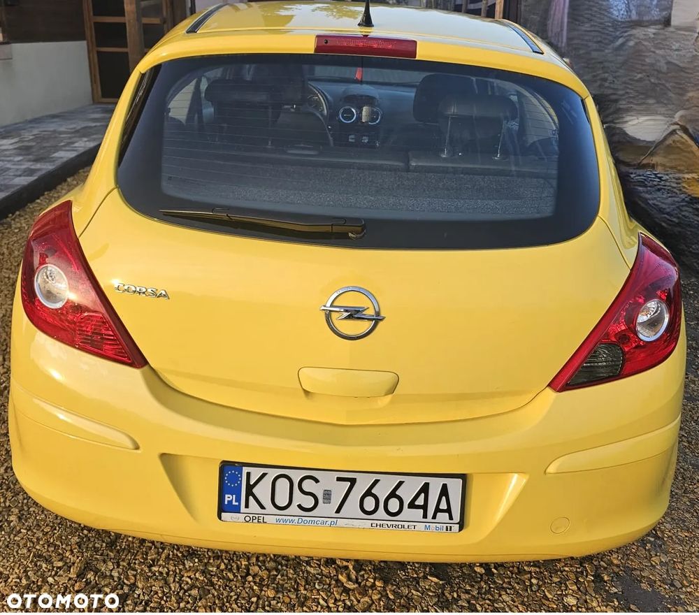 Opel Corsa - 4