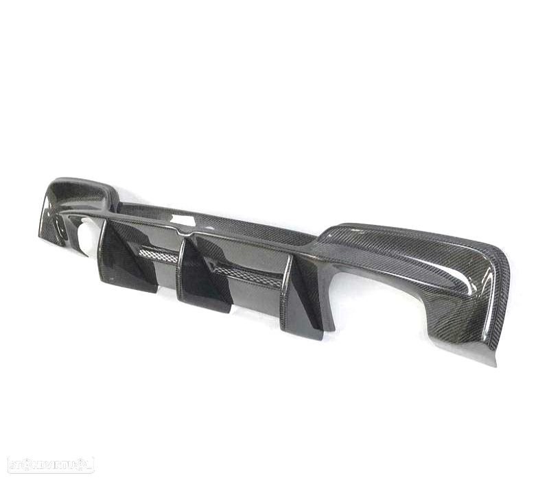 DIFUSOR TRASEIRO BMW E82 E88 1M 06-13 CARBONO - 4