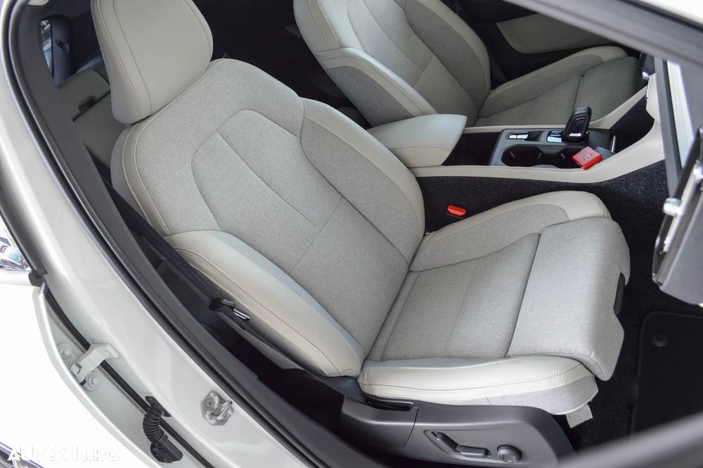 Volvo XC 40 D4 AWD Inscription - 23