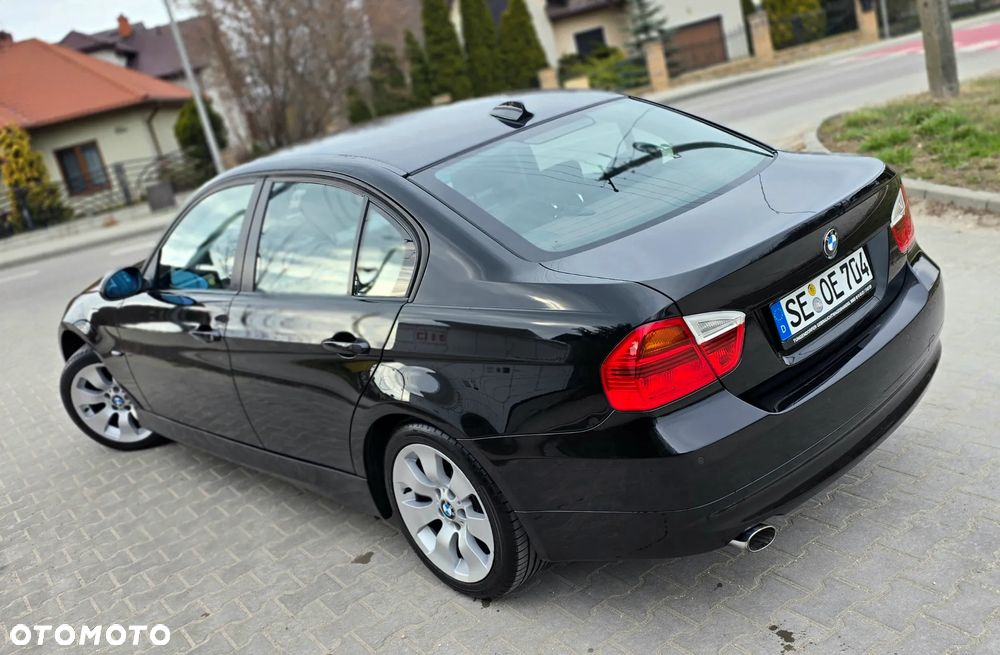 BMW Seria 3 - 22