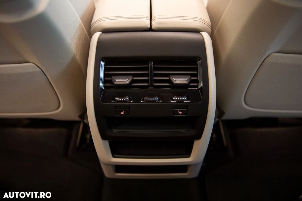 BMW X5 xDrive30d - 36