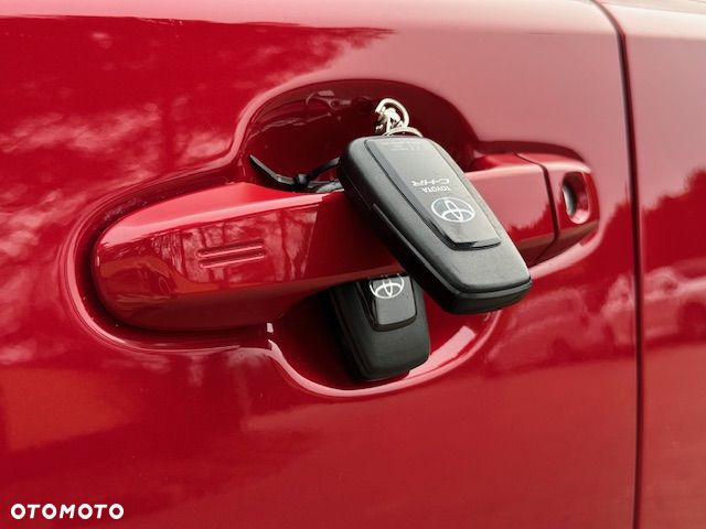 Toyota C-HR 2.0 Business-Edition - 19