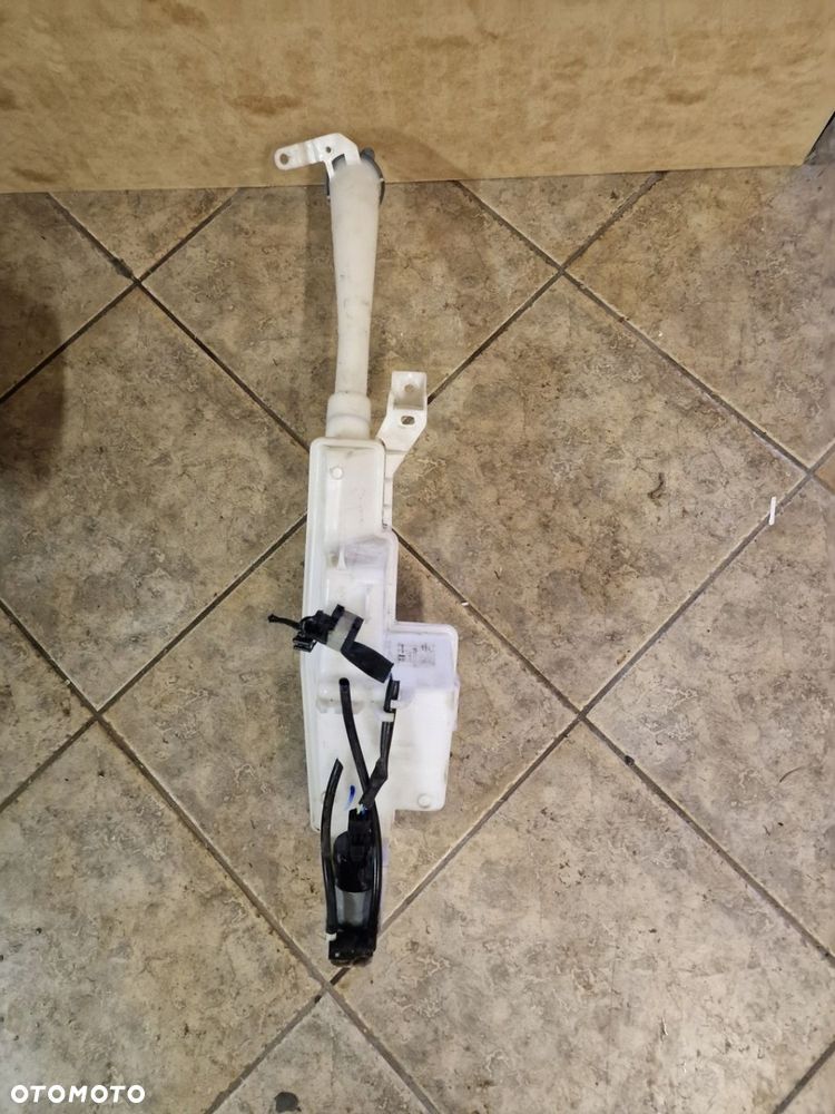 ZBIORNIK SPRYSKIWACZY NISSAN QASHQAI III J12 289106UA0A - 2